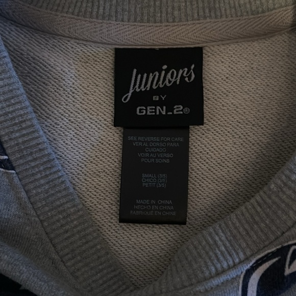Penn state juniors sweatshirt. Size small - Picture 5 of 5